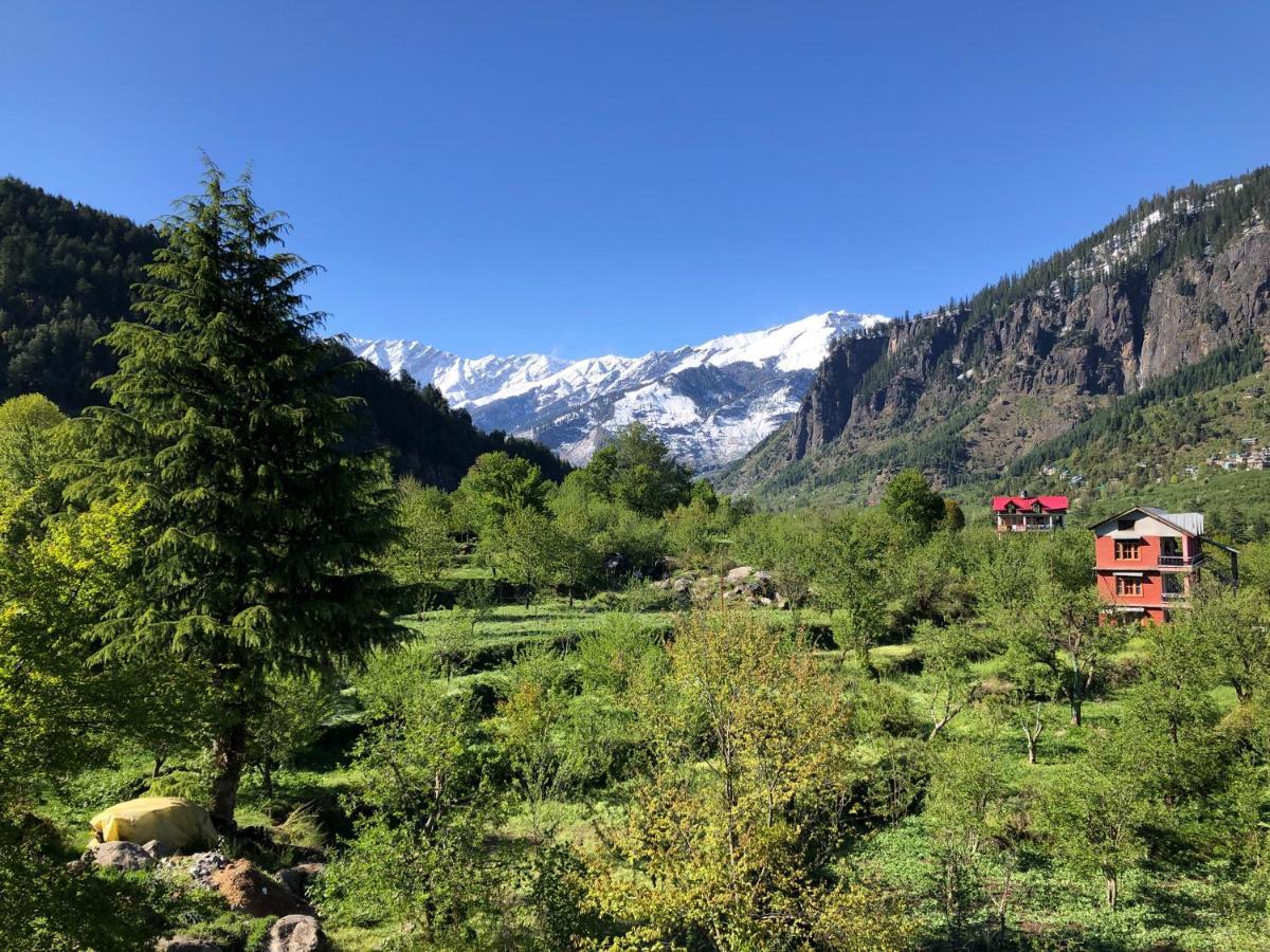 Red House Cafe And Inn Manali  Exterior photo